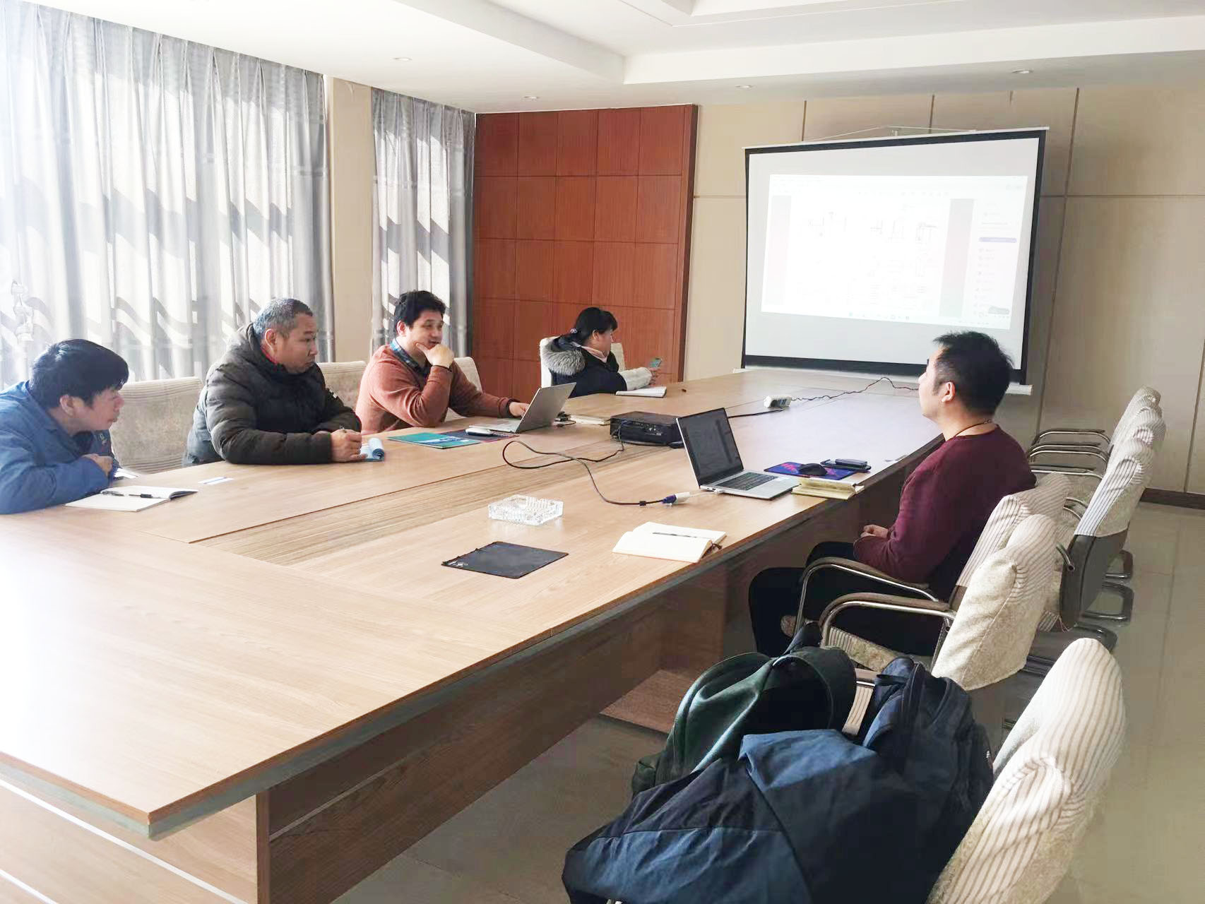 皇冠24500足球手机版